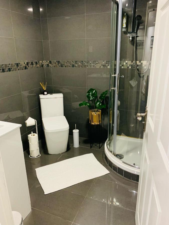 Modern & Cosy 2-Bed Apartment Near Nec, Airport & Jlr! Бирмингем Экстерьер фото